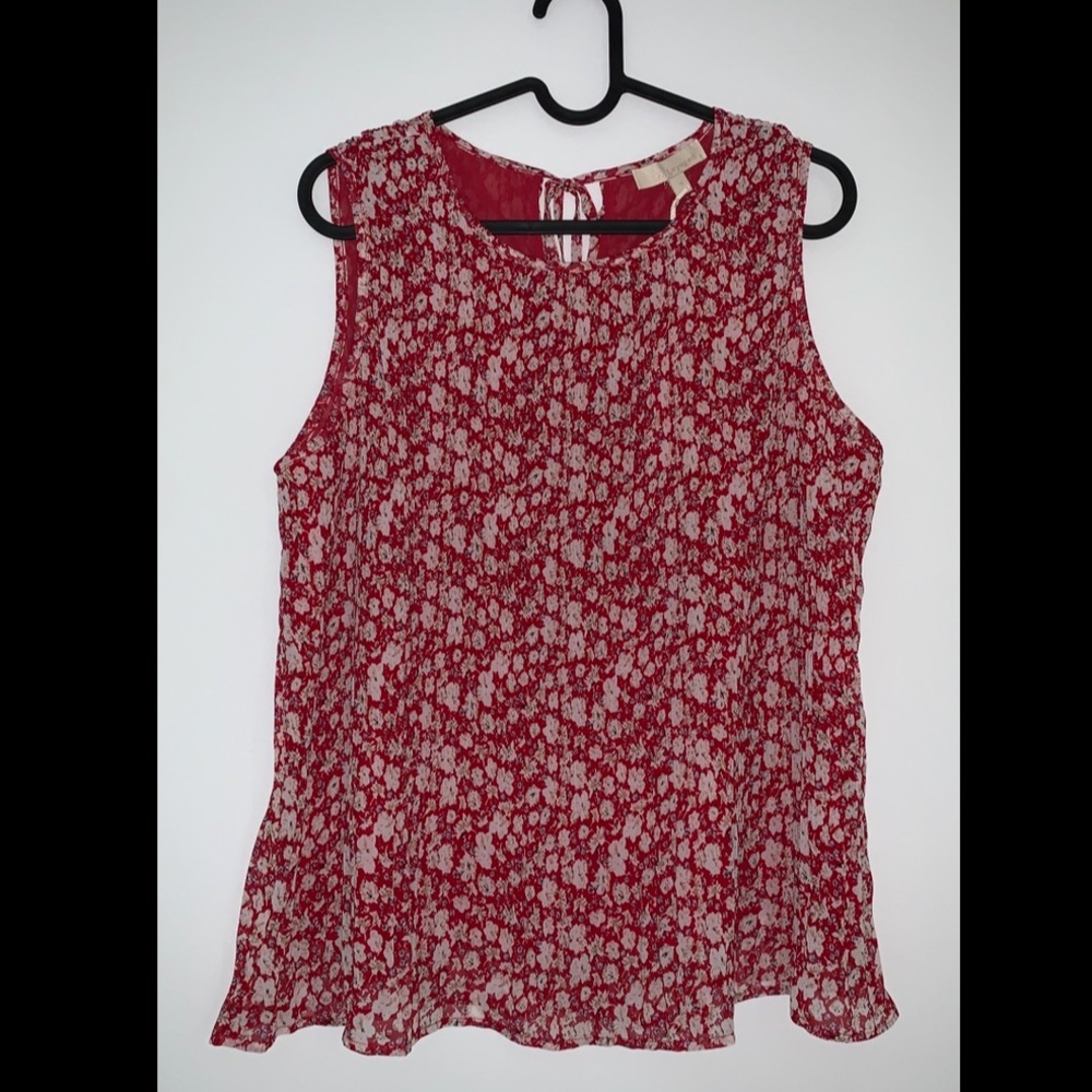 NWT Red Floral Tank Blouse Sz S